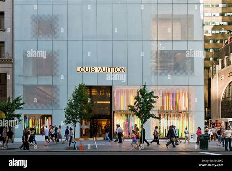 louis vuitton store in nyc|louis vuitton store manhattan.